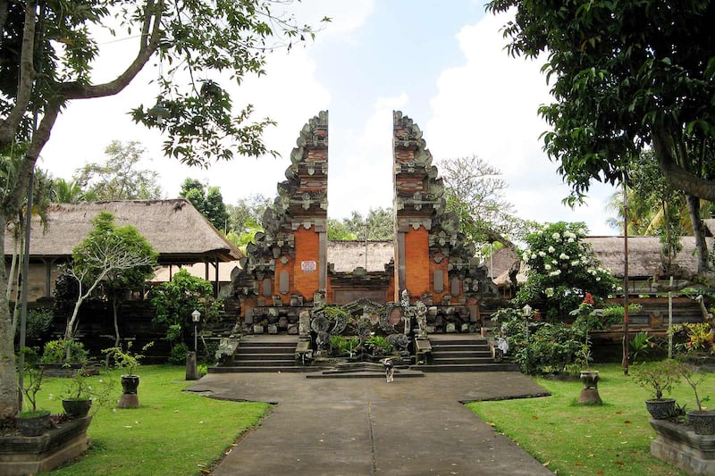 Pura Penataran Sasih