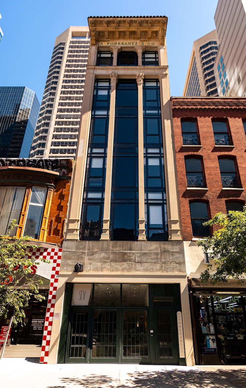 The Pomerantz Hotel by Sosuite - The Pomerantz Hotel by Sosuite, 1525 Chestnut St, Philadelphia, PA 19102, USA