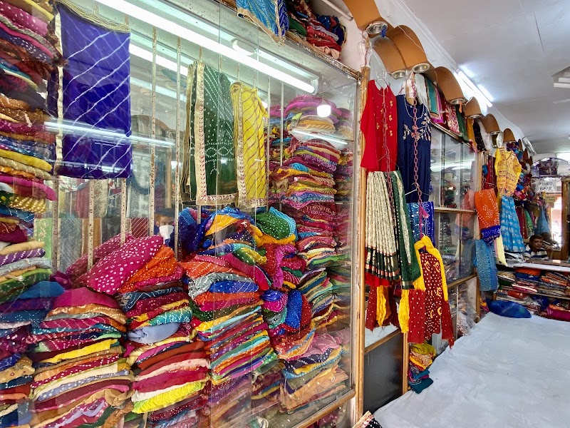 Janta Saree House - Janta Saree House Johari Bazar Rd, Bapu Bazar, Pink City, Jaipur, Rajasthan 302003, India
