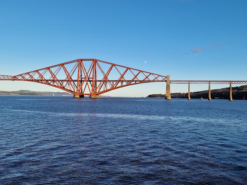 Forth Bridges Viewpoint - Forth Bridges Viewpoint, Queensferry, South Queensferry EH30 9PT, UK