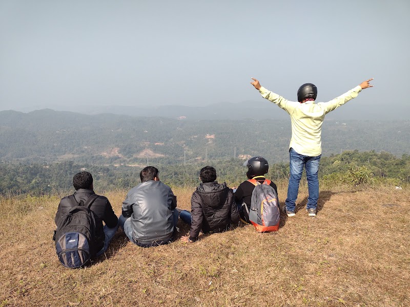 Noodralli View Point - Noodralli View Point VPCQ+M3R, Kalaginamanchahalli, Bugadahalli, Karnataka 573134, India