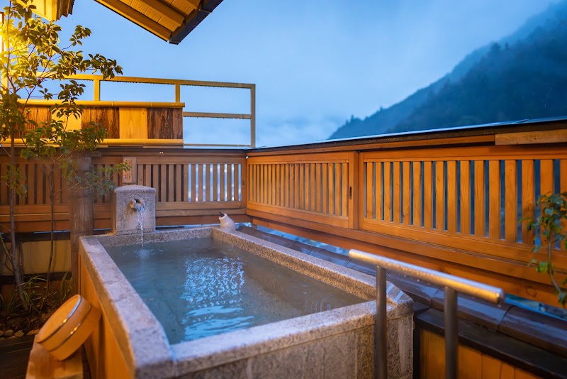Gero Onsen Kaiseki Yado Suihouen - Gero Onsen Kaiseki Yado Suihouen, 2519-1 Mori, Gero, Gifu 509-2202, Japan