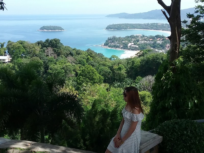 Karon Viewpoint - Karon Viewpoint 4233 Tambon Karon, Amphoe Mueang Phuket, Chang Wat Phuket 83100, Thailand