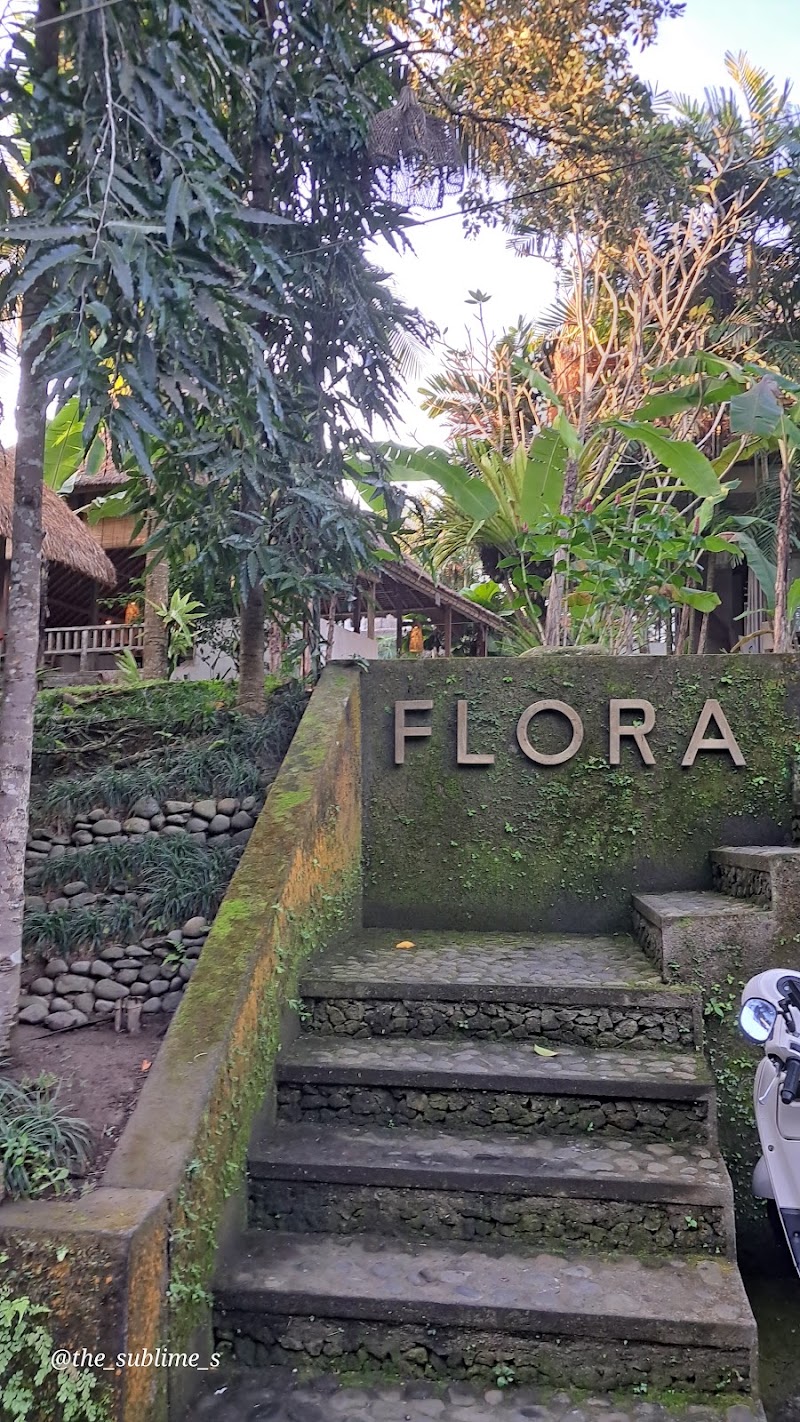 Penestanan​ stairs - Penestanan​ stairs, F7W3+P33, Jl. Raya Campuan, Sayan, Kecamatan Ubud, Kabupaten Gianyar, Bali 80571, Indonesia