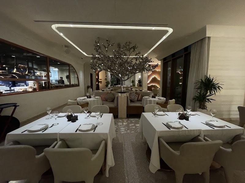 Wadi Restaurant - Wadi Restaurant, RGUC7859، 7859 سالم بن أبي بكر شيخان، 2363، Umm Al Hamam Al Gharbi, Riyadh 12329, Saudi Arabia