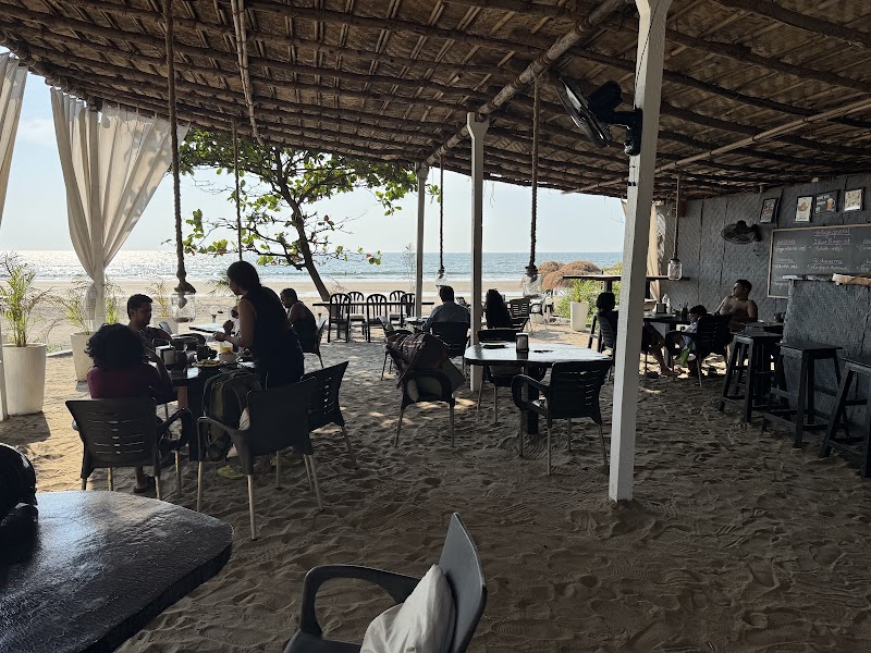 Veg & Sea Beach Restaurant - Veg & Sea Beach Restaurant 397 Ashwem beach, Mandrem, Goa 403527, India