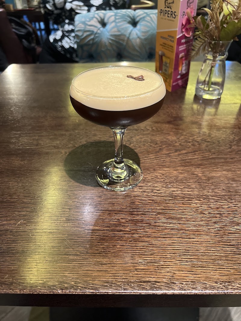 Cabin Bar London Paddington - Cabin Bar London Paddington 27, St Paddington Station, London W2 1HH, UK