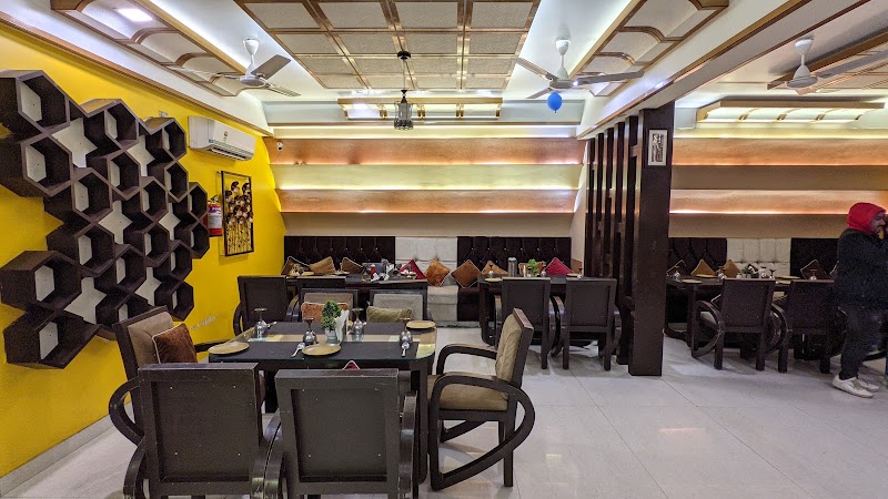SkyBytes Rooftop Restaurant - SkyBytes Rooftop Restaurant, 4th Floor, Hotel Bharat Palace, near Suraj Talkies, Rani Bazar, Bikaner, Rajasthan 334001, India