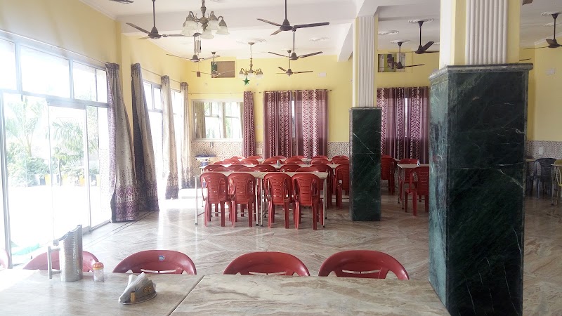 Hotel Poonam Mahal - Hotel Poonam Mahal, Kh. No. 304/1, N.H-75 , Toriya Tek, Khajuraho, Madhya Pradesh 471101, India