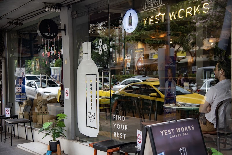 Y'EST WORKS Coffee Bar - Y'EST WORKS Coffee Bar, 732 Sukhumvit Rd, Khwaeng Khlong Tan, Khet Khlong Toei, Krung Thep Maha Nakhon 10110, Thailand