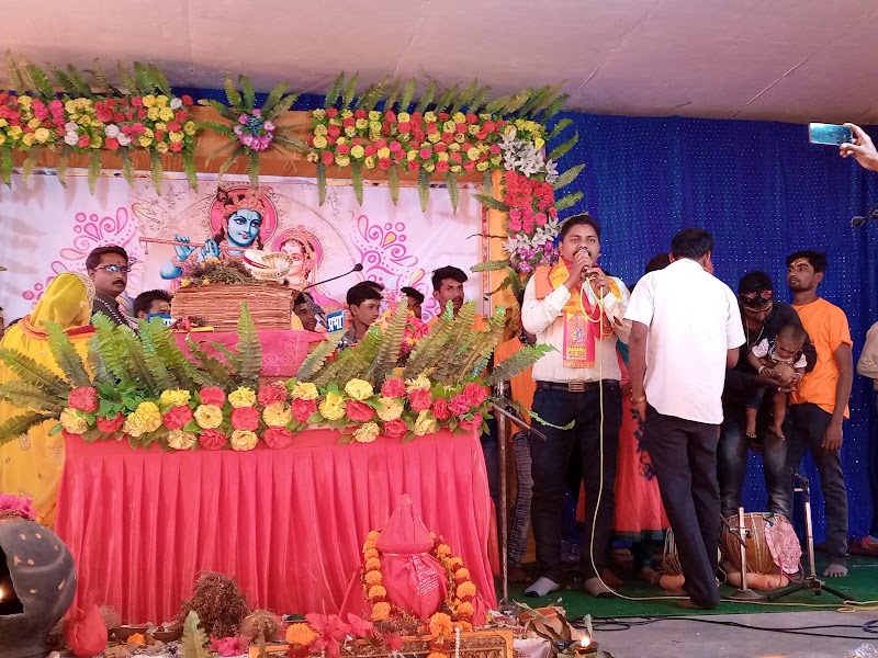 Shidh Muni Kalua Baba Mandir - Shidh Muni Kalua Baba Mandir, X5P9+37R, Nagraudi, Chhattisgarh 495004, India