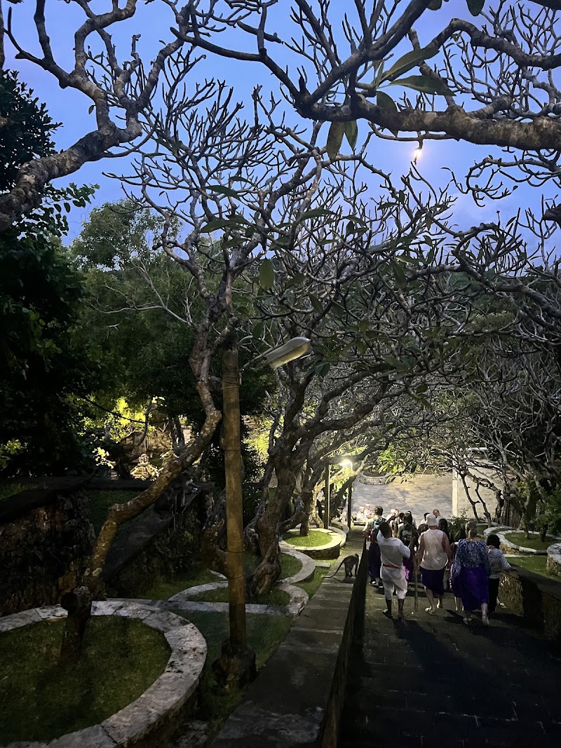 Uluwatu Temple Bali View Point - Uluwatu Temple Bali View Point Pecatu, South Kuta, Badung Regency, Bali 80361, Indonesia