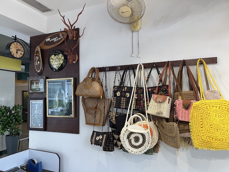 The Aaryan’s craft outlet - The Aaryan’s craft outlet, Lemon Tree Hotel Lobby, Lamba Line, Sri Vijaya Puram, Andaman and Nicobar Islands 744103, India