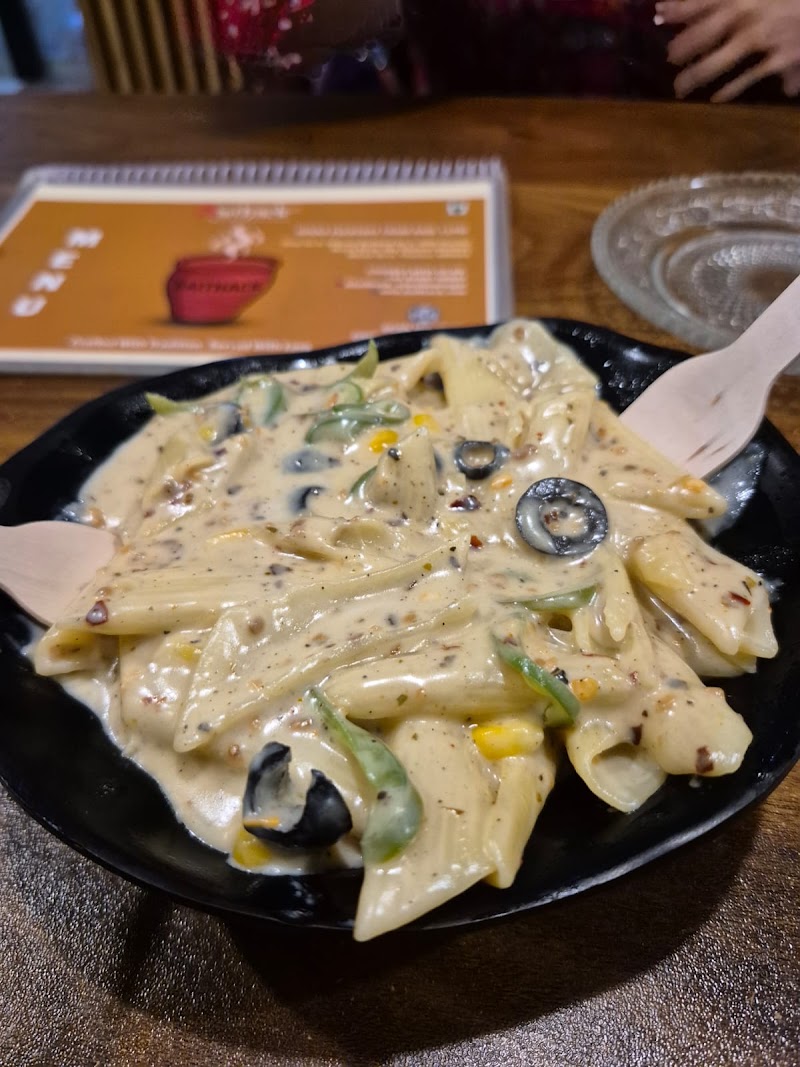 Baithack -Taste of kulhad,Evershine Nagar Malad - Baithack -Taste of kulhad,Evershine Nagar Malad Shop no 8, no 3 Mithchowky, Valeram pooja building, Malad, Evershine Nagar, Malad West, Mumbai, Maharashtra 400064, India