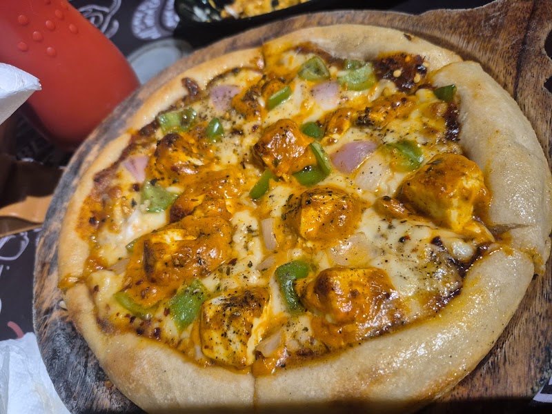 POKKET CAFE RATNAGIRI - POKKET CAFE RATNAGIRI Arihant Space Centre shop no 11, Maruti Mandir, near Lotalikar Hospital (Shree Ramnath Hospital), State Bank Colony, Nachane, Maharashtra 415639, India