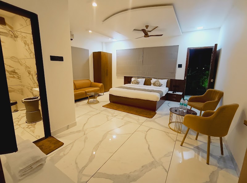 Hotel Nidhi Shree - Hotel Nidhi Shree kshipra vihar colony, c-17/15, Ujjain Dewas Rd, Adarsh Nagar, Nagjhiri, Nagziri, Ujjain, Madhya Pradesh 456010, India