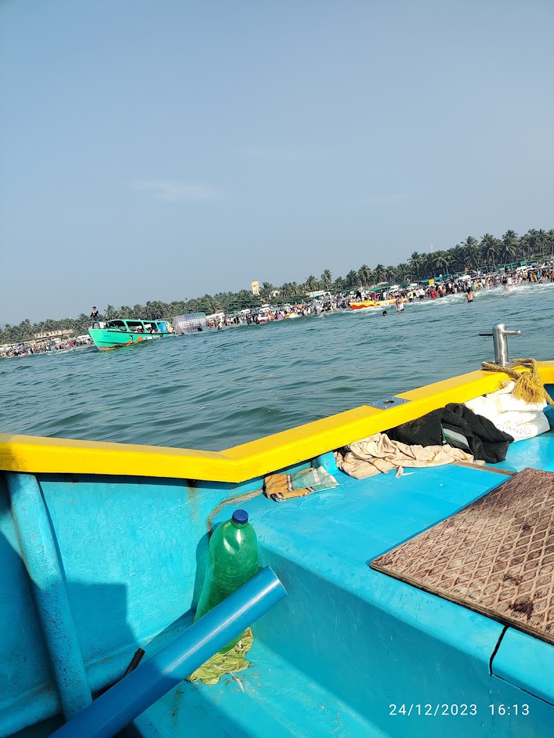 Murudeshwara Beach - Murudeshwara Beach 4F2P+CGG, Murdeshwar, Karnataka, India
