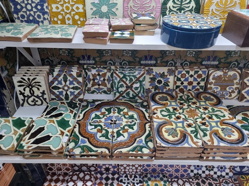 CERAMICA TRIANA - CERAMICA TRIANA C. Callao, 14, 41010 Sevilla, Spain