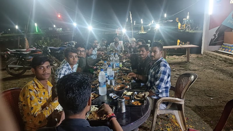 Shiva dhaba khargon - Shiva dhaba khargon, 38WH+XF, Ghana, Madhya Pradesh 464671, India