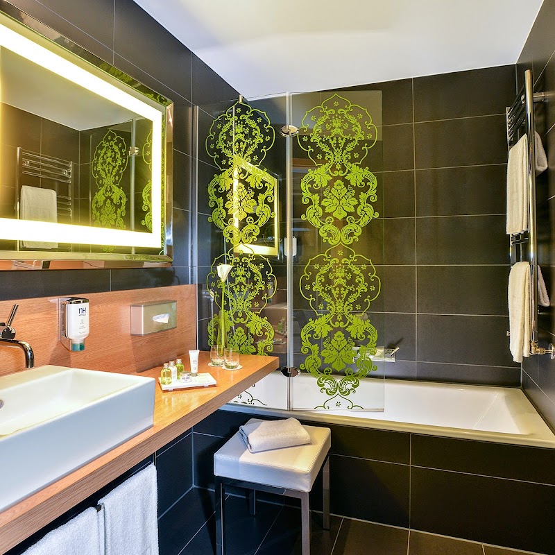 Hotel NH Frankfurt Messe - Hotel NH Frankfurt Messe, Friedrich-Ebert-Anlage 38, 60325 Frankfurt am Main, Germany