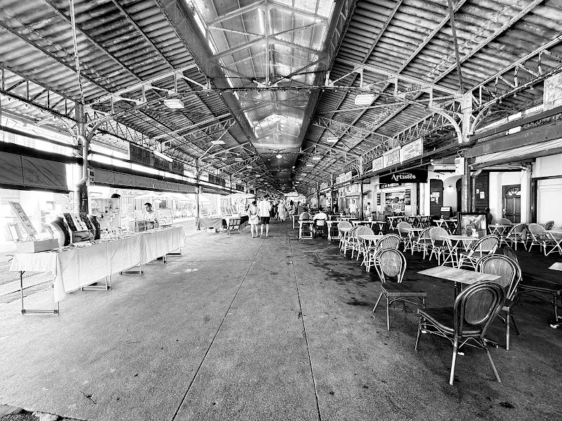 Marché provençal - Marché provençal Cr Masséna, 06600 Antibes, France