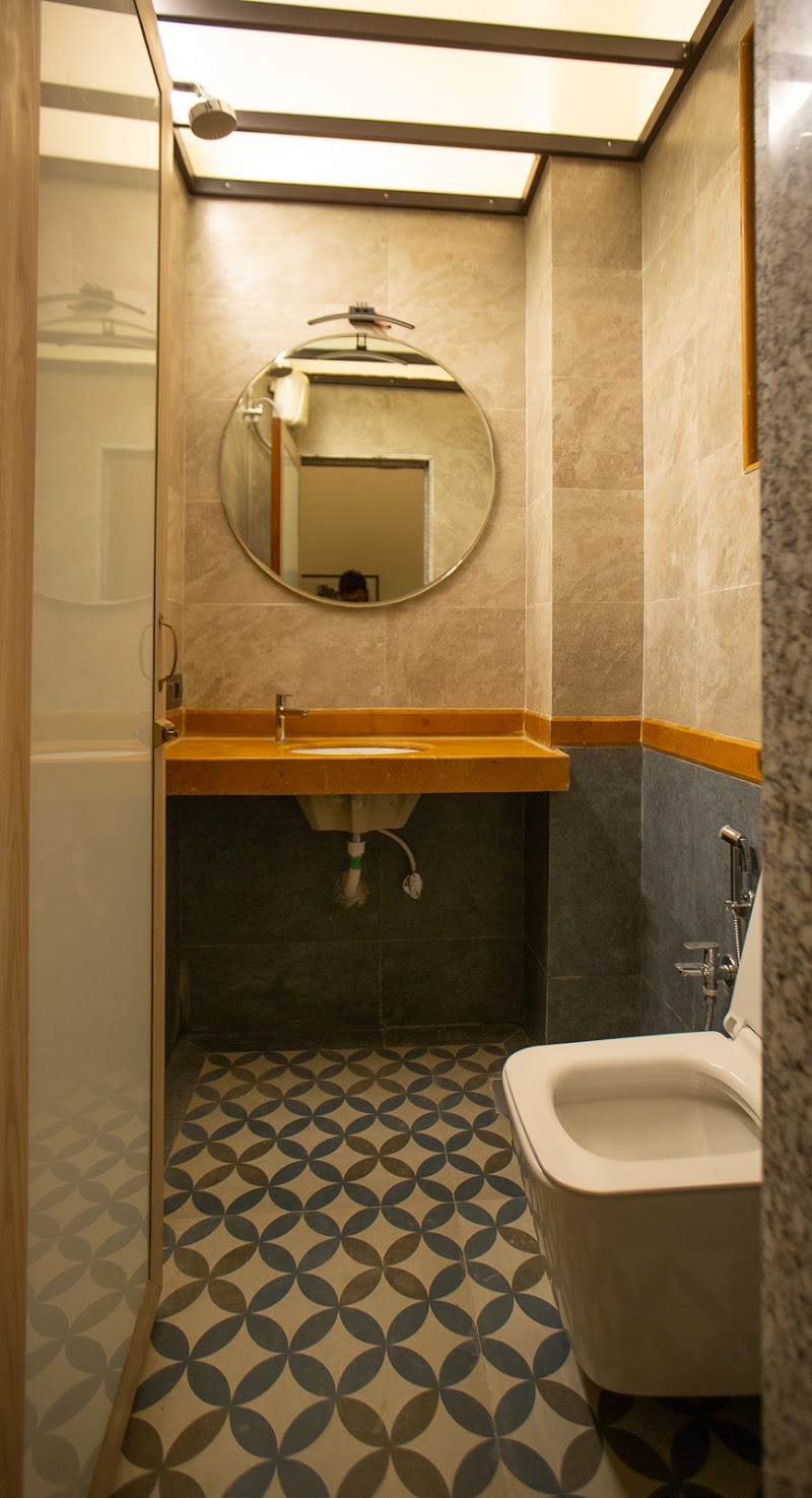 Travellers Inn - Travellers Inn 26, Adi Murzban Path, Ballard Estate, Fort, Mumbai, Maharashtra 400001, India