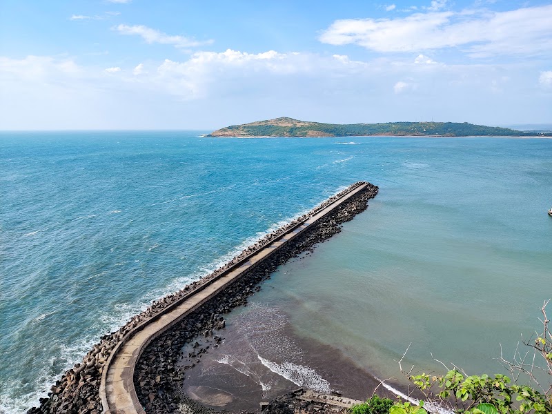 Ratna Durga - Ratna Durga, Ratnadurg Killa, Bhagwati Fort And Light House, Ratnagiri, Maharashtra 415612, India