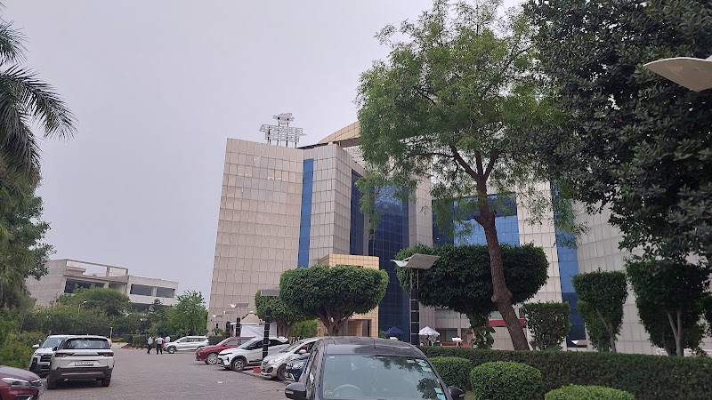 Apparel House - Apparel House, Sector 44, Gurugram, Haryana 122003, India