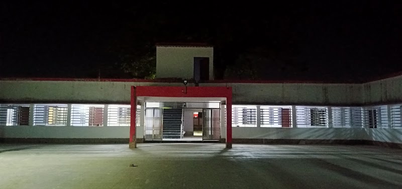 MAU trd office - MAU trd office, WHR8+VVQ Railway office, Railway Colony, Mau, Uttar Pradesh 275101, India