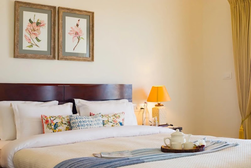 ELIVAAS Cliff Side - Best Villa in Kasauli | 3 BHK Villa with Gazebo - ELIVAAS Cliff Side - Best Villa in Kasauli | 3 BHK Villa with Gazebo Fleurdilis estate Village Chattyan, mandir road, Nahari, Kasauli, Himachal Pradesh 173204, India