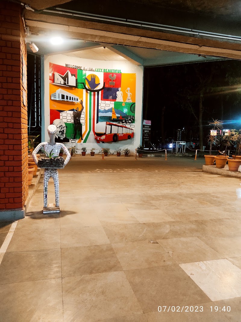 ISBT Sector 43 - ISBT Sector 43 PP8V+M5X, ISBT Rd, Sector 43, Chandigarh, 160043, India