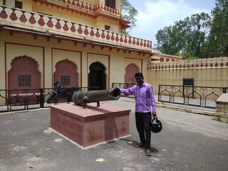 Brij Vilas Palace Government Museum - Brij Vilas Palace Government Museum Chatra Vilas Garden, Nayapura, Kota, Rajasthan 324001, India
