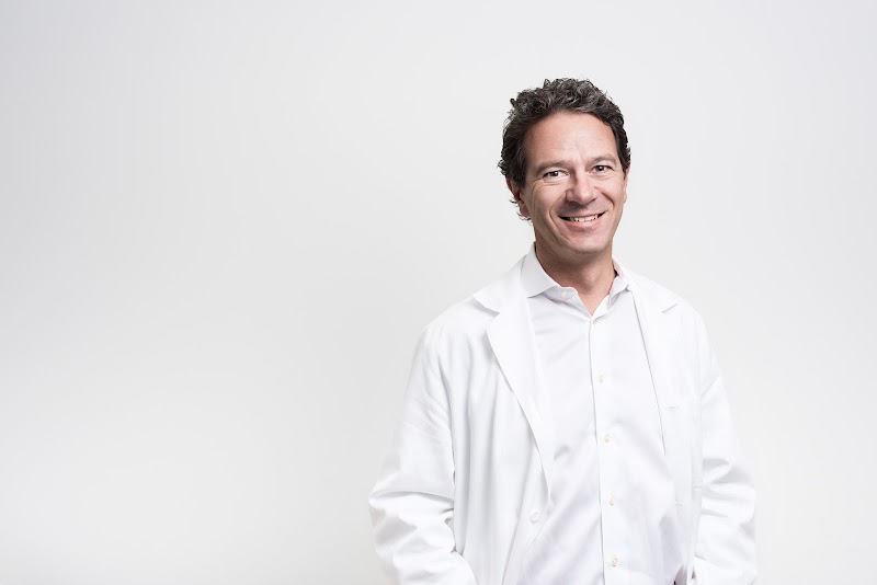 Dr. Wolfgang Marth - Kniezentrum