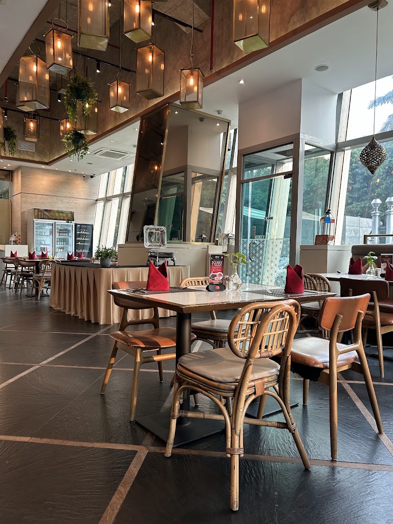 Ganesha Ek Sanskriti Menara Karya - Traditional Indian Cuisine - Ganesha Ek Sanskriti Menara Karya - Traditional Indian Cuisine, Gedung Menara Karya, Ground Floor, Jl. H. R. Rasuna Said No.Kav. 1-2, RT.1/RW.2, Kuningan, Kuningan Tim., Kecamatan Setiabudi, Kota Jakarta Selatan, Daerah Khusus Ibukota Jakarta 12950, Indonesia