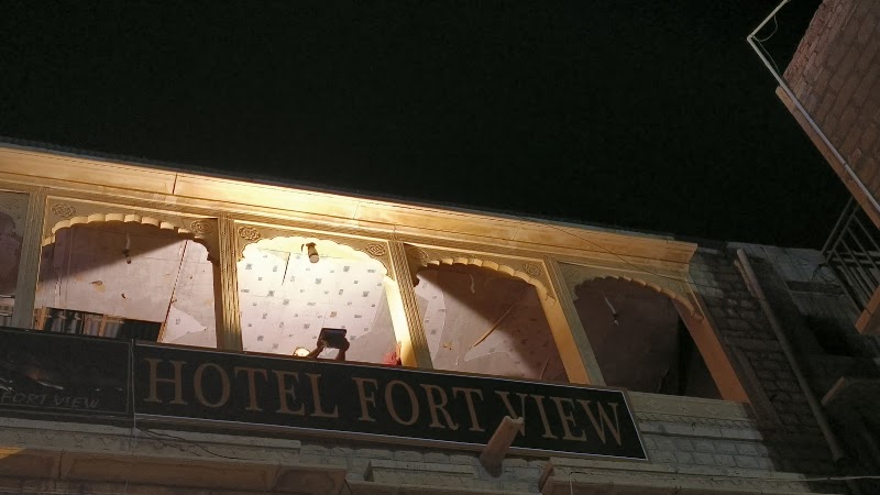 Hotel Fort View - Budget hotel in Jaisalmer - Hotel Fort View - Budget hotel in Jaisalmer, Central Market, Gopa chowk, near Fort Road, Dhibba Para, Sadar Bazar, Jaisalmer, Rajasthan 345001, India