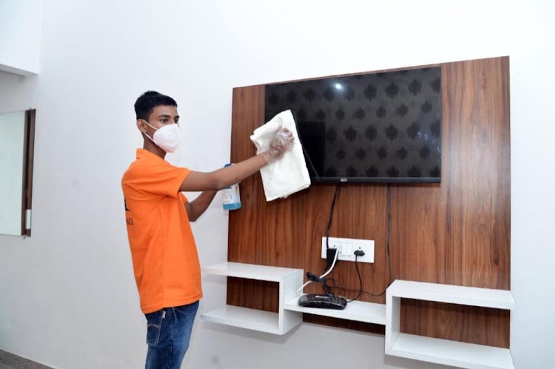 Hotel Ayodhya Palace - 400 Mtrs from HANUMAN GARHI. - Hotel Ayodhya Palace - 400 Mtrs from HANUMAN GARHI. Naya Ghat, New 43/3/144 Old 19/3/115 A, Meerapur Rd, near Palak Beauty Parlour, Rani Bazar Colony, Ayodhya, Uttar Pradesh 224123, India