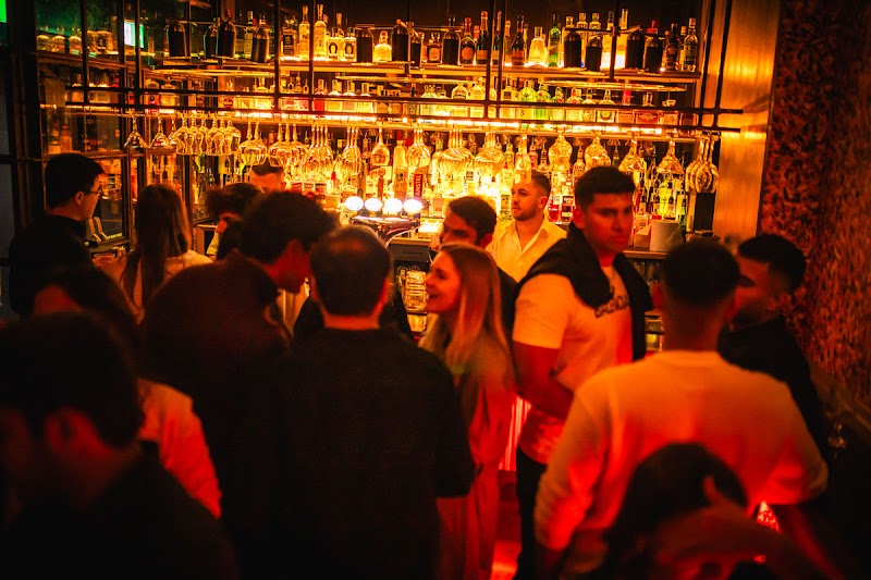 Thirst Bar Soho - Thirst Bar Soho 53 Greek St, London W1D 3DR, UK