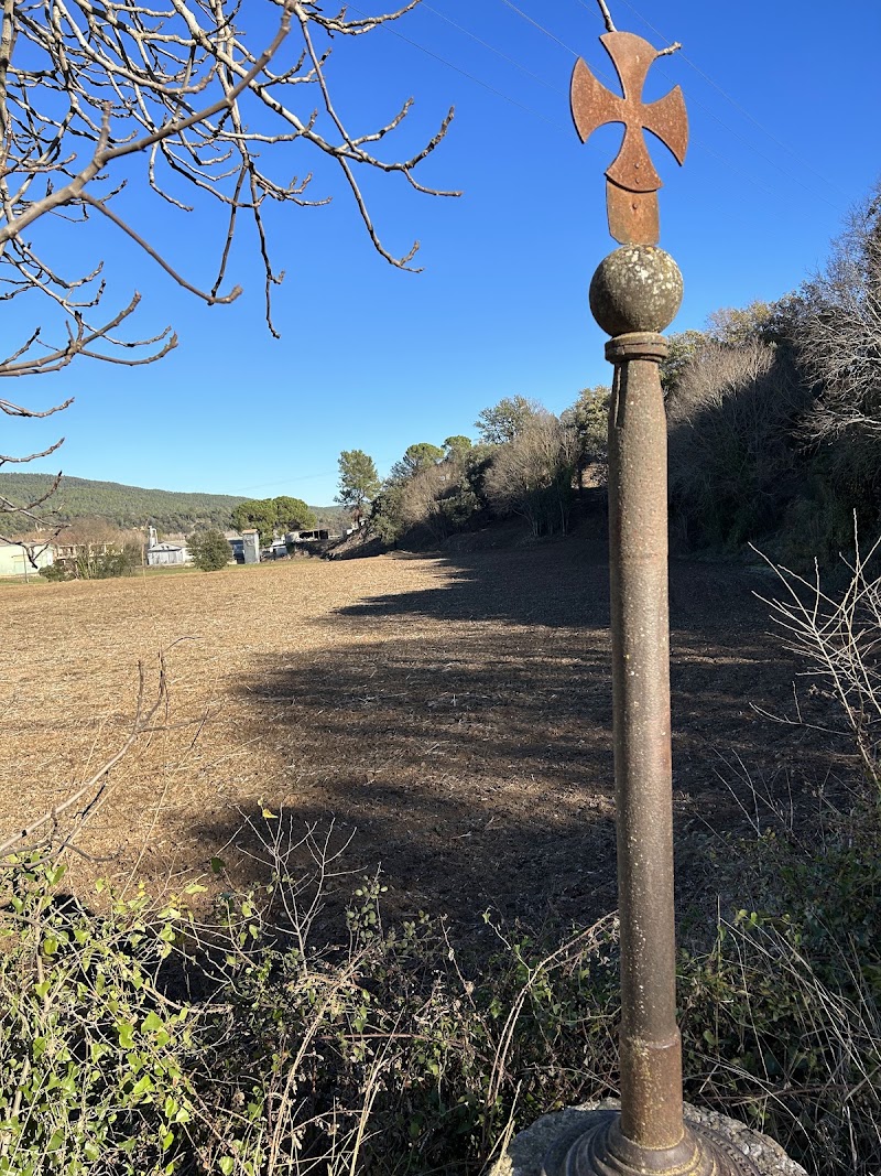 La creu del Candell - La creu del Candell 17850 Besalú, Girona, Spain