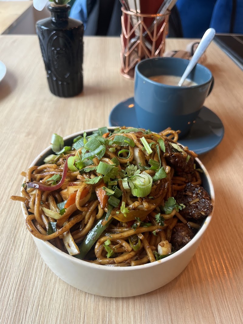 DosaHut Indian Street Food (Only Vegetarian and Vegan) - DosaHut Indian Street Food (Only Vegetarian and Vegan) Rather Str. 2, 40476 Düsseldorf, Germany