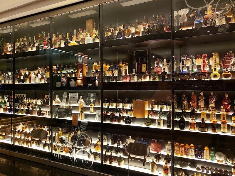 The Scotch Whisky Experience - The Scotch Whisky Experience 354 Castlehill, Edinburgh EH1 2NE, UK