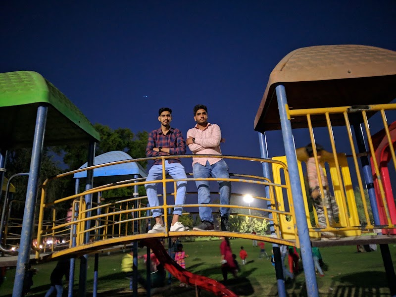 Town Park Parking - Town Park Parking, Dabra Chowk Over Bridge, PLA, Hisar, Haryana 125001, India
