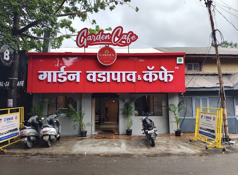 Garden Vadapav Center