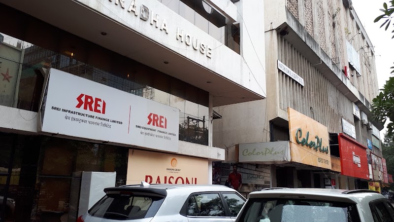 HDFC Bank - HDFC Bank Ground Floor, Fidvi Tower Sadar Opposite Saraf Chambers, FIDVI Towers, Mount Road, Mount Rd, Sadar, Nagpur, Maharashtra 440001, India