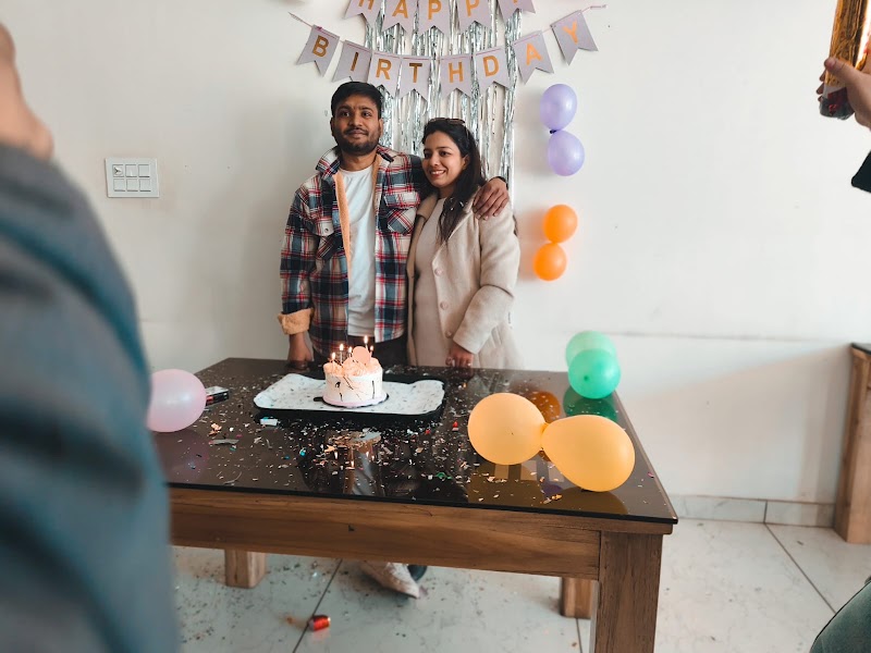 Knights' Inn - Knights' Inn, Diyar chowk, NH 21, Post Office Pipalaage, Bhuntar, Shillihar, Himachal Pradesh 175125, India