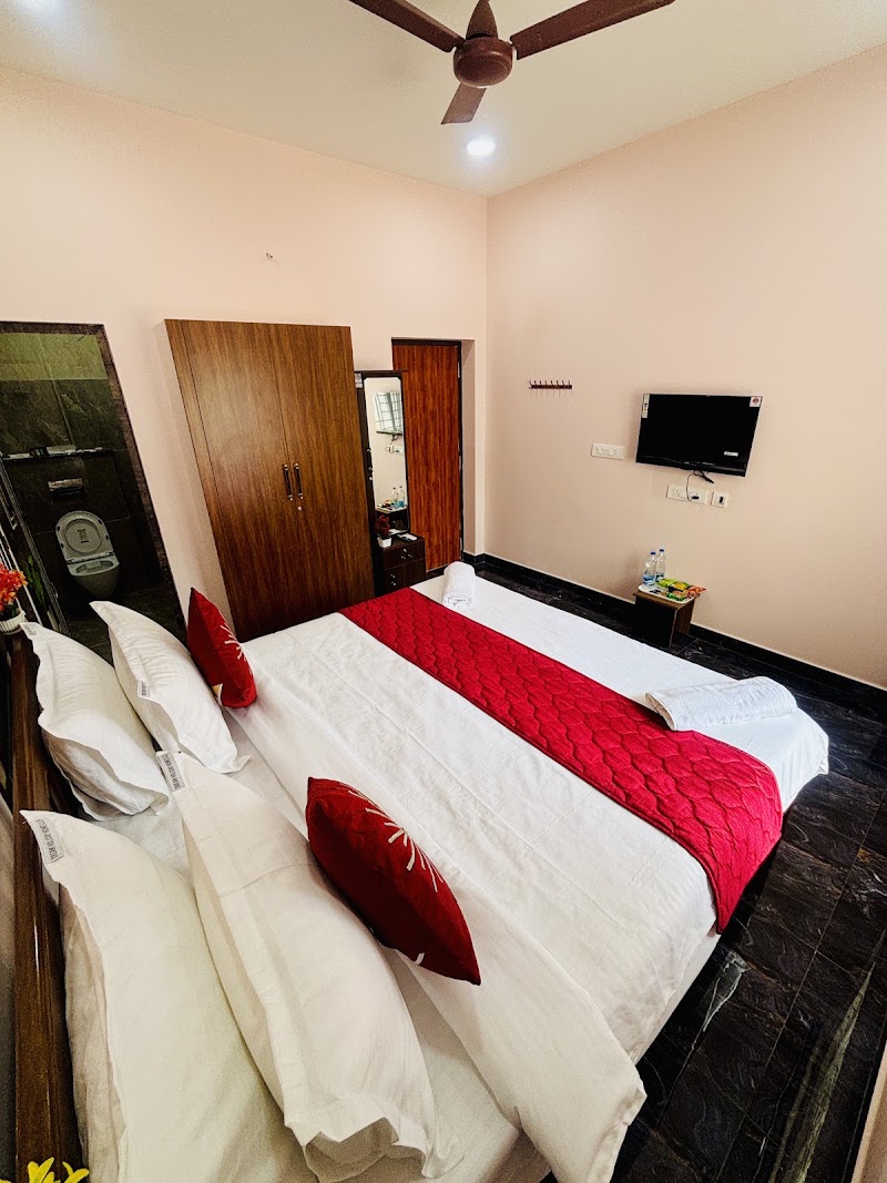 Royal Beach Villa - Royal Beach Villa, Divan Kandappa Nagar, Plot No 176, 4th Cross Rd, opposite Auroville Beach, Puducherry, Periyamudaliyar Chavadi, Tamil Nadu 605104, India
