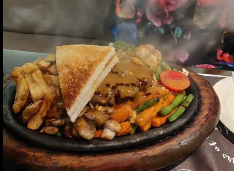 Kobe Sizzlers - Kobe Sizzlers No. 12, 1st floor, Pragathi Mansion, above Chianti Restaurant, near sky garden bar, KHB Colony, 5th Block, Koramangala, Bengaluru, Karnataka 560095, India