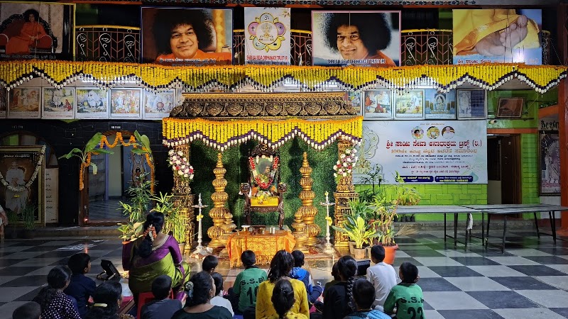 Sai Baba Orphanage - Sai Baba Orphanage, CM9J+48H, SH17, Srirangapatna, Karnataka 571438, India