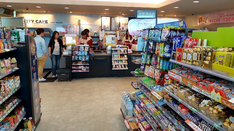7-ELEVEN 台北101門市 - 7-ELEVEN 台北101門市, 110, Taiwan, Taipei City, Xinyi District, Xicun Village, Section 5, Xinyi Rd, 7號35樓