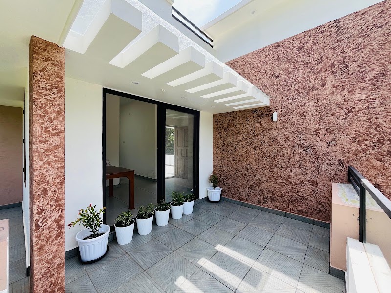 Cliffnest Varkala - Cliffnest Varkala, Parayil UP school, Varkala, Trivandrum, Kerala 695141, India
