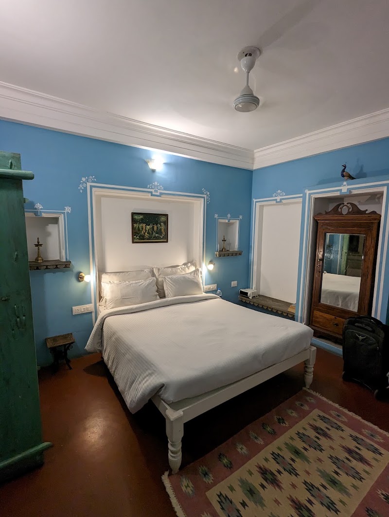 Little Garden Guest House - Little Garden Guest House 121-Bhattayani Chouhtta Kavirao Mohan SInghji ki haveli, Bhatiyani Chohatta, Udaipur, Rajasthan 313001, India